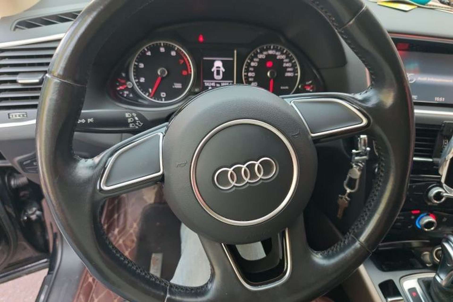 Used Audi Q5 2017 40 TFSI Ambition Edition Steering Wheel
