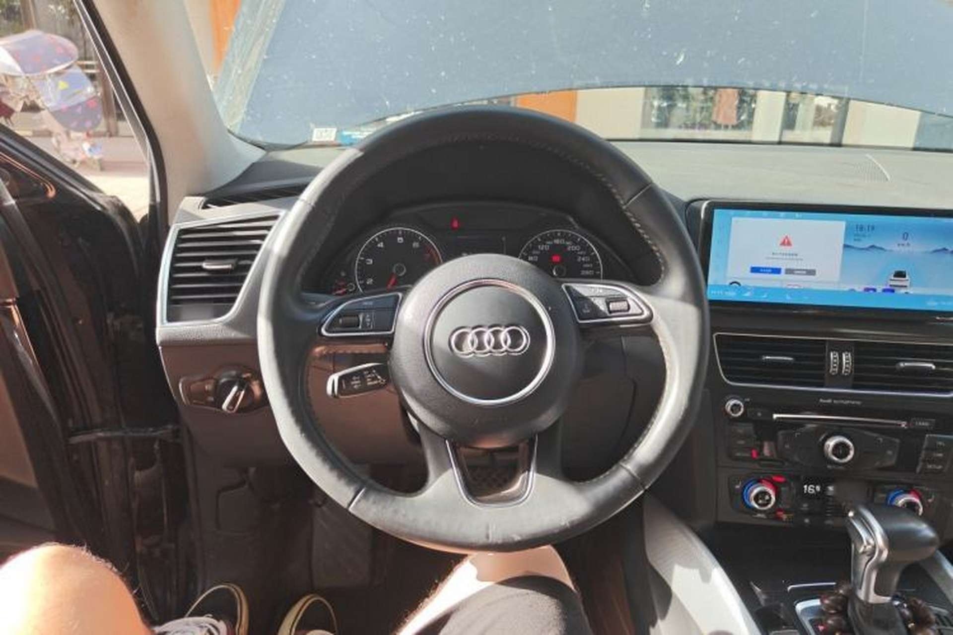 Used Audi Q5 2017 Plus 40 TFSI Technology Model Steering Wheel