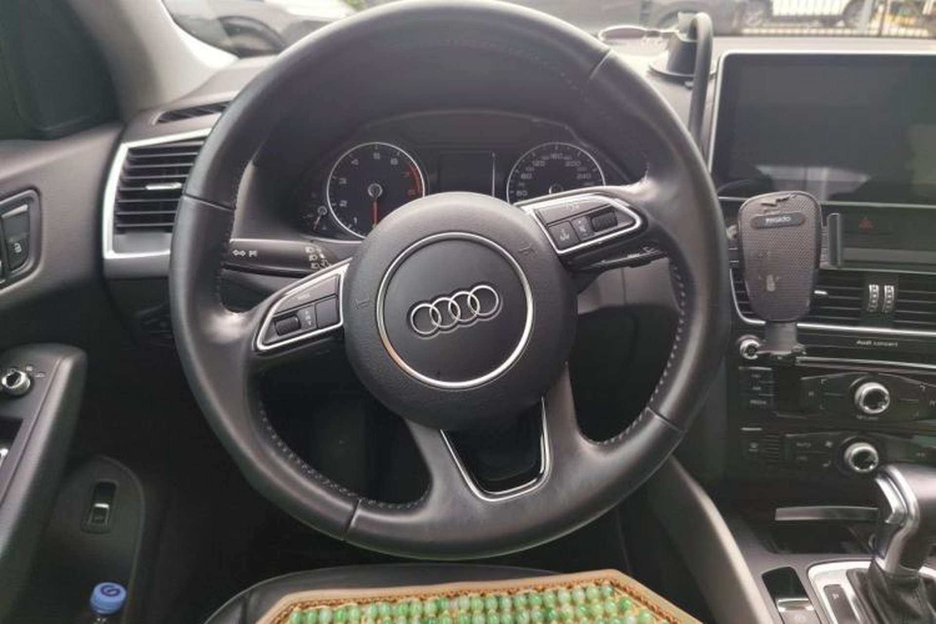 Used Audi Q5 2017 Plus 40 TFSI Technology Model Steering Wheel