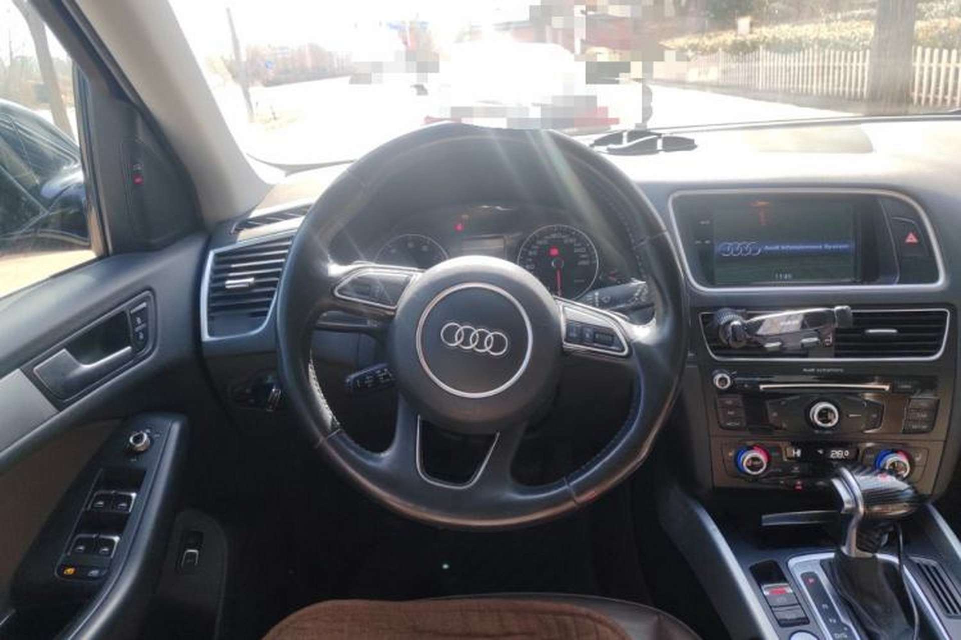 Used Audi Q5 2017 40 TFSI Technology Edition Steering Wheel