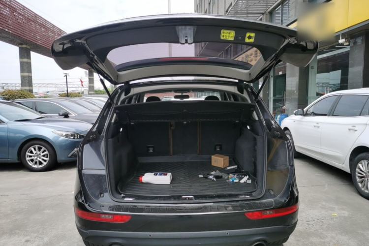 Used Audi Q5 2017 40 TFSI Technology Edition Trunk