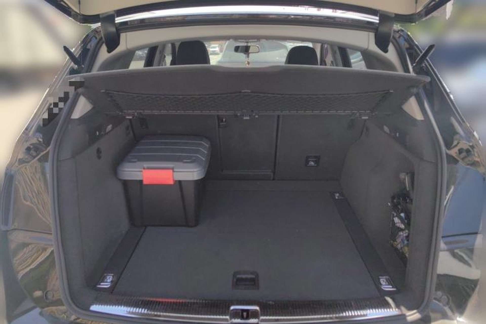 Used Audi Q5 2017 Plus 40 TFSI Technology Model Trunk