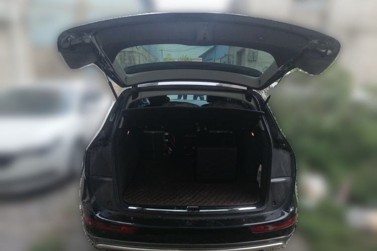 Used Audi Q5 2017 40 TFSI Technology Edition Trunk