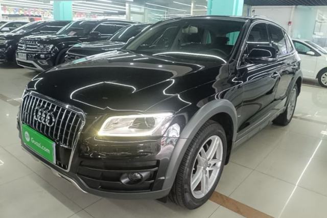 Used Audi Q5 2017 Plus 40 TFSI Technology Model