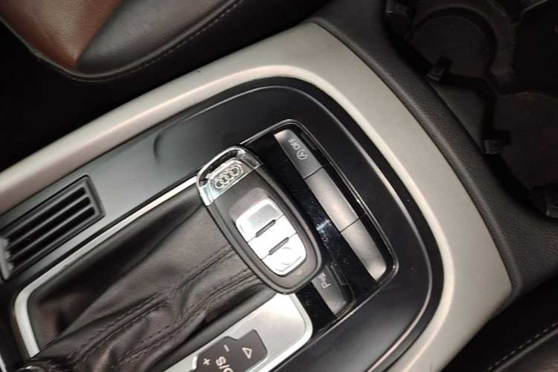 Used Audi Q5 2017 Plus 40 TFSI Ambition Model Vehicle Key