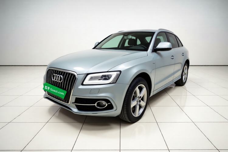 Used Audi Q5 2017 Plus 40 TFSI Ambition Model Guazi used car, China used car export, Used car for sale, Used Audi cars, Cheapest cars for sale
