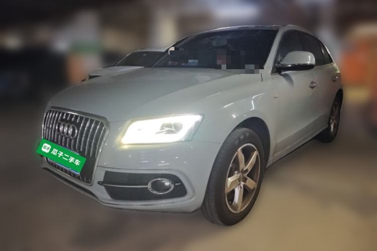 Used Audi Q5 2017 Plus 40 TFSI Ambition Model Guazi used car, China used car export, Used car for sale, Used Audi cars, Cheapest cars for sale