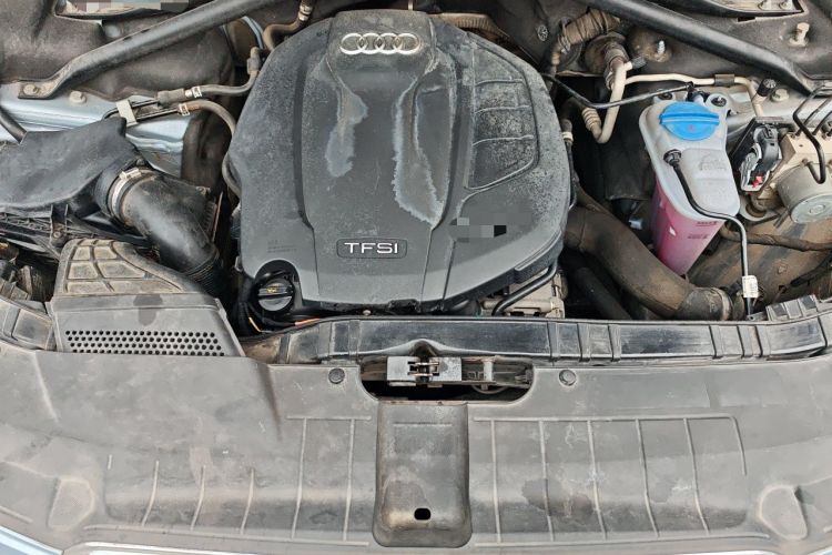 Used Audi Q5 2017 Plus 40 TFSI Technology Model Engine Bay