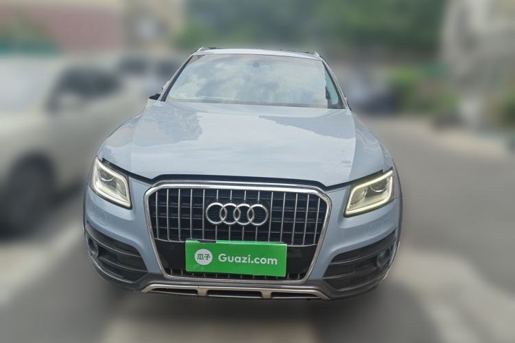 Used Audi Q5 2017 Plus 40 TFSI Technology Model Front