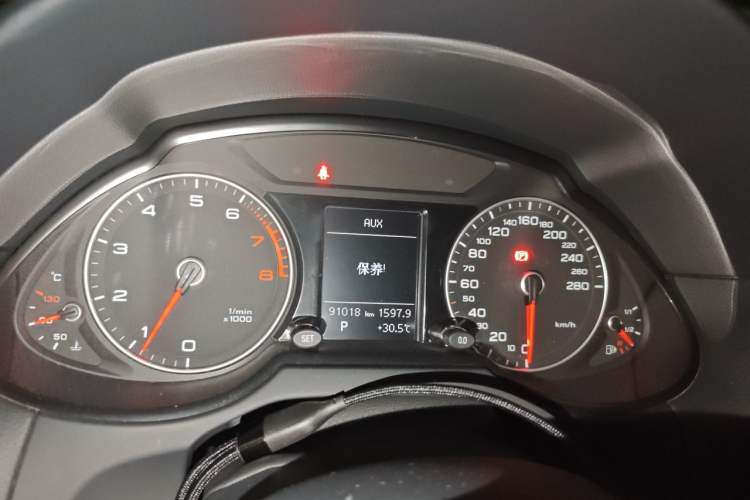 Used Audi Q5 2017 Plus 40 TFSI Ambition Model Instrument Cluster