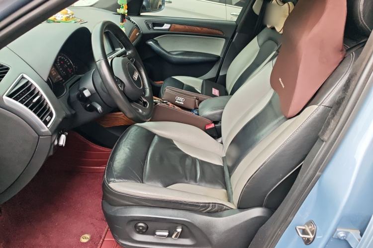 Used Audi Q5 2017 Plus 40 TFSI Technology Model Left Front Seat