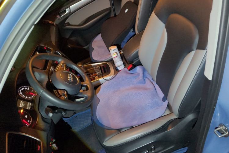Used Audi Q5 2017 Plus 40 TFSI Technology Model Left Front Seat