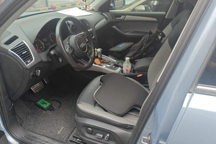 Used Audi Q5 2017 Plus 40 TFSI Technology Model Left Front Seat