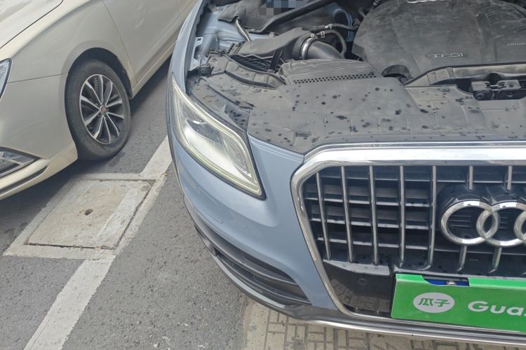 Used Audi Q5 2017 Plus 40 TFSI Technology Model Right Front Headlight