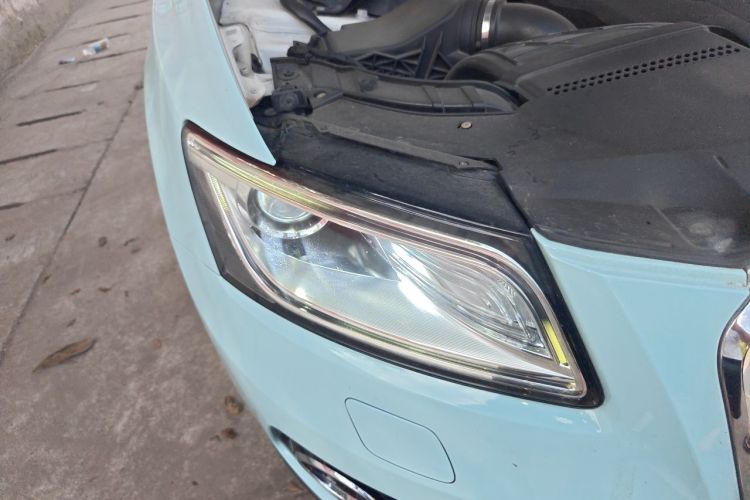 Used Audi Q5 2017 40 TFSI Ambition Edition Right Front Headlight