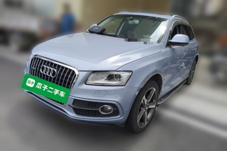Used Audi Q5 2017 Plus 40 TFSI Ambition Model Guazi used car, China used car export, Used car for sale, Used cars, Cheapest cars for sale