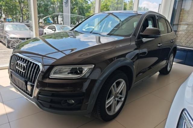 Used Audi Q5 2017 Plus 40 TFSI Technology Model