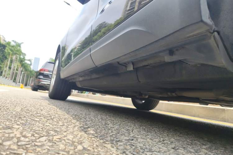 Used Audi Q5 2017 40 TFSI Technology Edition Chassis Rear Left