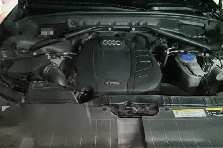 Used Audi Q5 2017 Plus 40 TFSI Technology Model Engine Bay