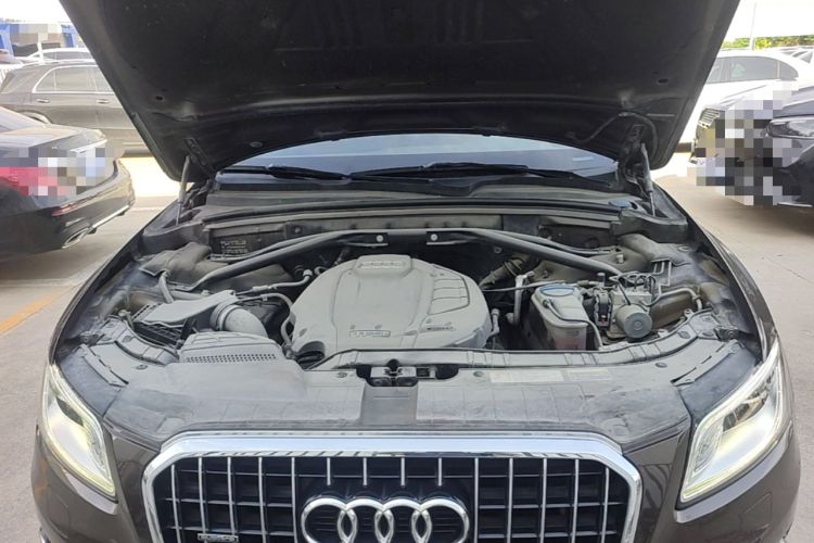 Used Audi Q5 2017 40 TFSI Technology Edition Engine Bay