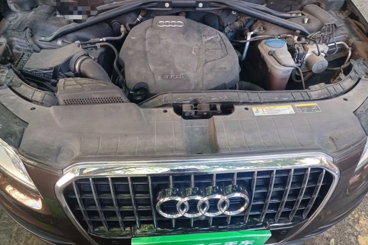 Used Audi Q5 2017 Plus 40 TFSI Technology Model Engine Bay