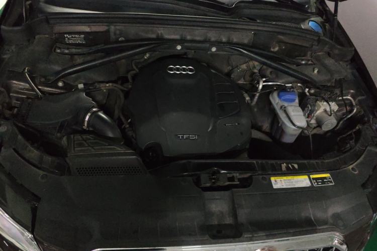 Used Audi Q5 2017 Plus 40 TFSI Technology Model Engine Bay