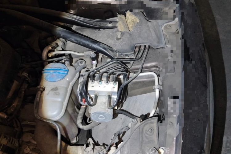 Used Audi Q5 2017 40 TFSI Ambition Edition Engine Bay Left