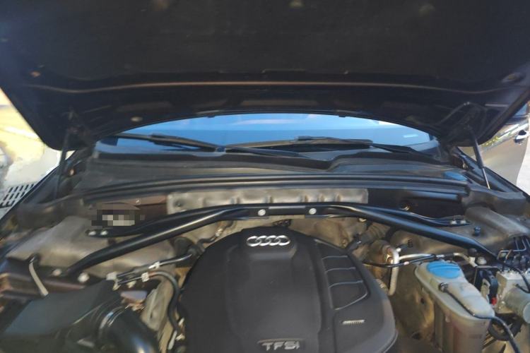 Used Audi Q5 2017 Plus 40 TFSI Technology Model Engine Bay