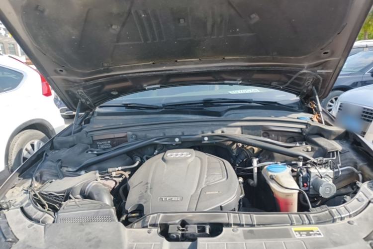 Used Audi Q5 2017 40 TFSI Ambition Edition Engine Bay