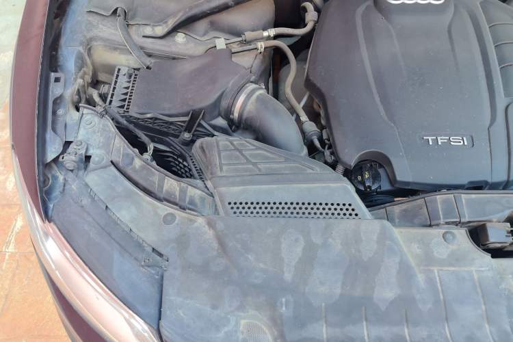 Used Audi Q5 2017 Plus 40 TFSI Technology Model Engine Bay Right