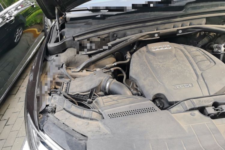 Used Audi Q5 2017 40 TFSI Ambition Edition Engine Bay Right