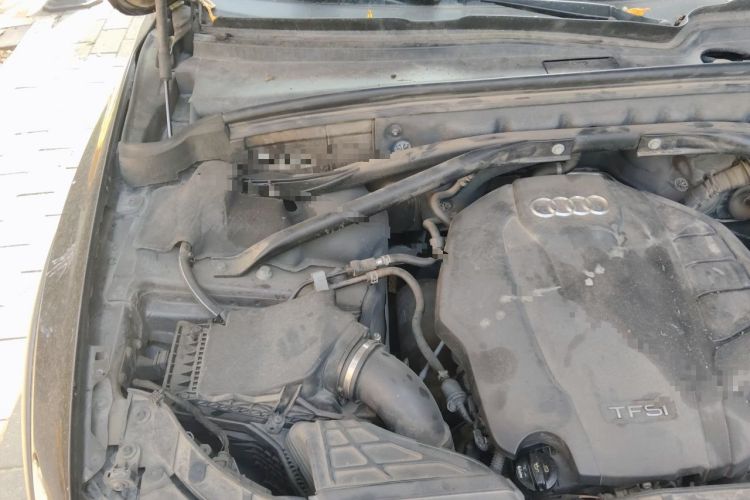 Used Audi Q5 2017 Plus 40 TFSI Technology Model Engine Bay Right