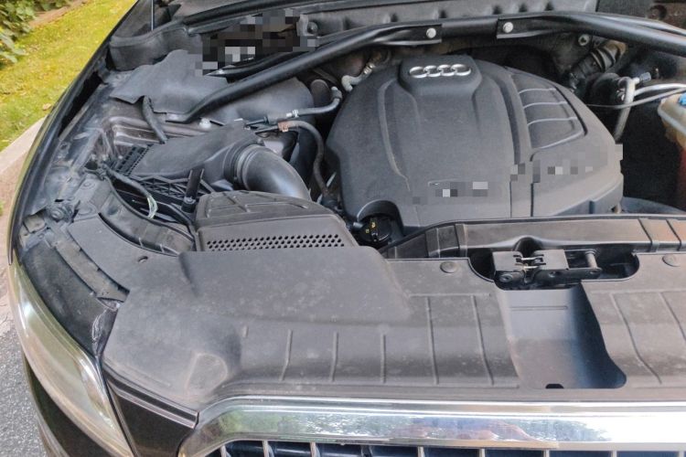 Used Audi Q5 2017 Plus 40 TFSI Technology Model Engine Bay Right