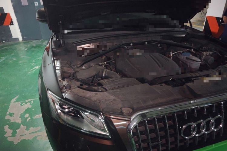 Used Audi Q5 2017 40 TFSI Technology Edition Engine Bay Right