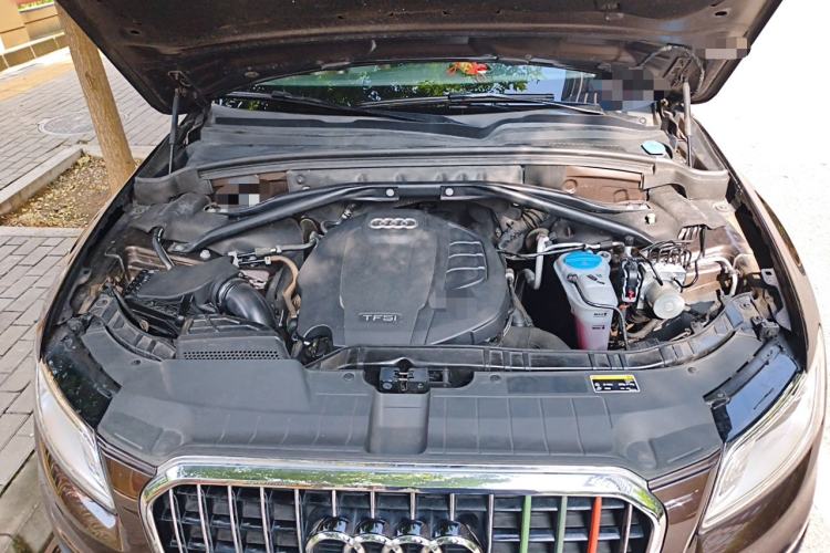 Used Audi Q5 2017 Plus 40 TFSI Technology Model Engine Bay
