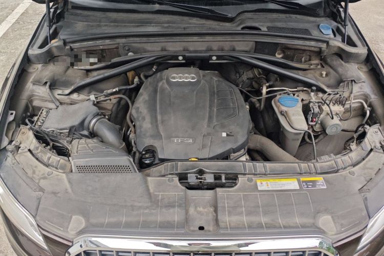 Used Audi Q5 2017 Plus 40 TFSI Technology Model Engine Bay