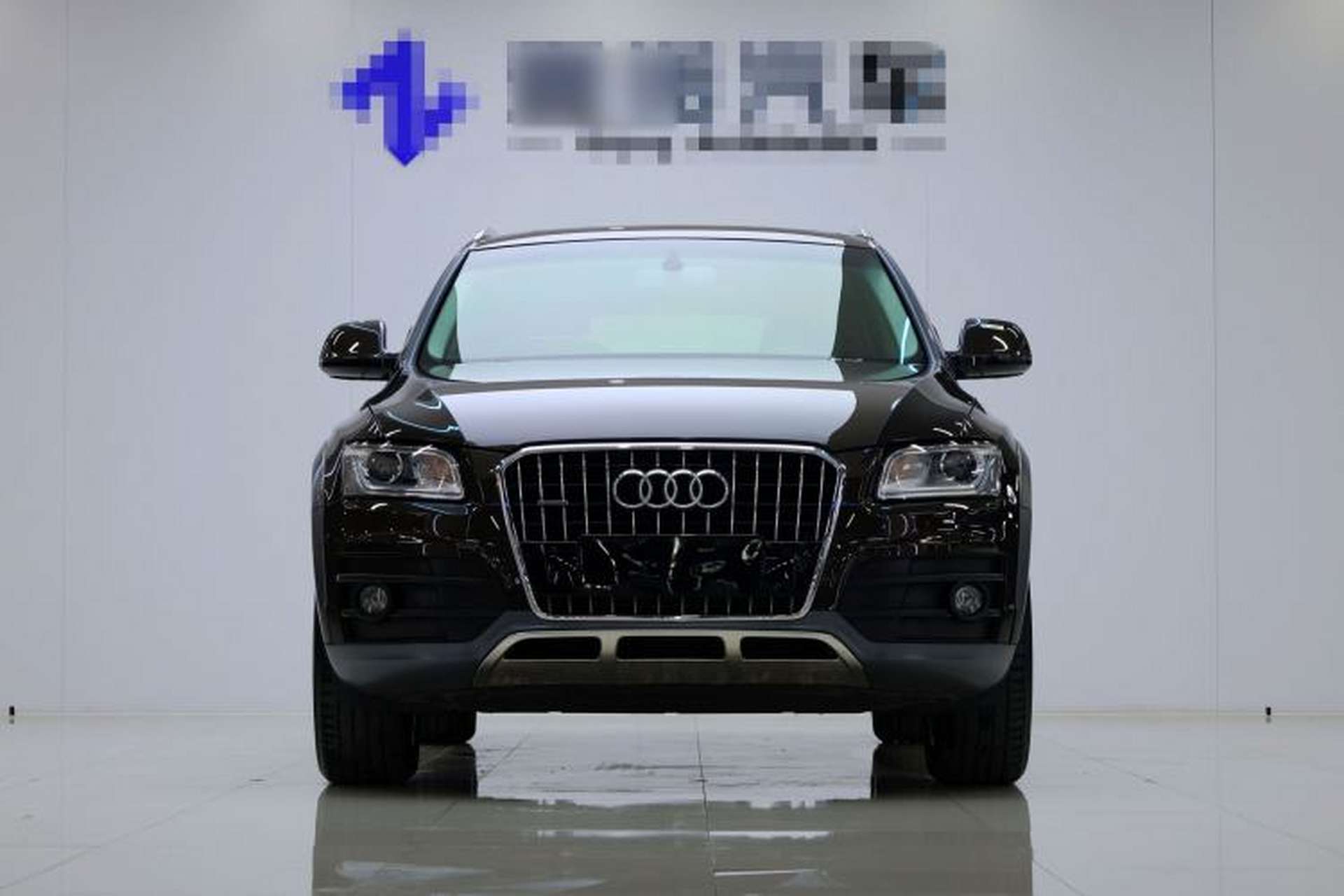 Used Audi Q5 2017 Plus 40 TFSI Technology Model Exterior 1