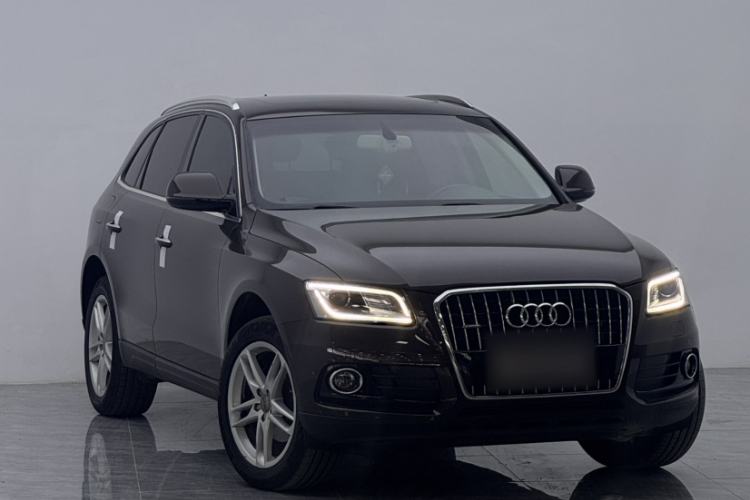Used Audi Q5 2017 40 TFSI Comfort Model Exterior 1