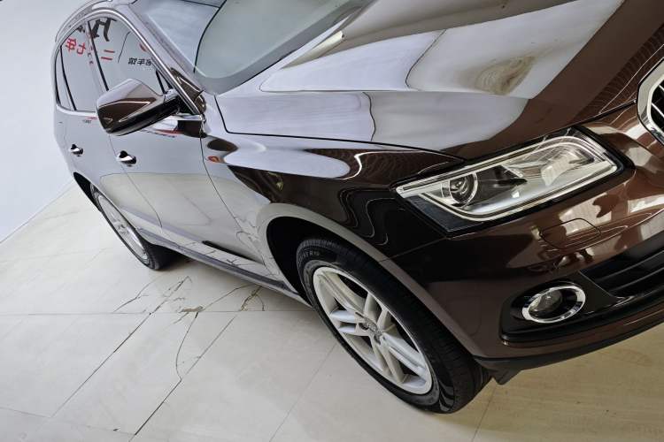 Used Audi Q5 2017 40 TFSI Comfort Model Exterior 2