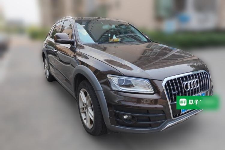 Used Audi Q5 2017 Plus 40 TFSI Technology Model Exterior 2