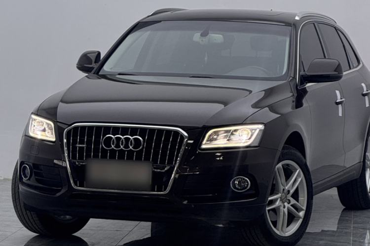 Used Audi Q5 2017 40 TFSI Comfort Model Exterior 3