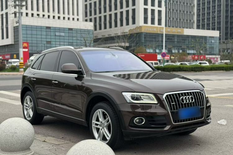 Used Audi Q5 2017 40 TFSI Comfort Model Exterior 6