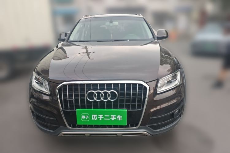 Used Audi Q5 2017 Plus 40 TFSI Technology Model Front