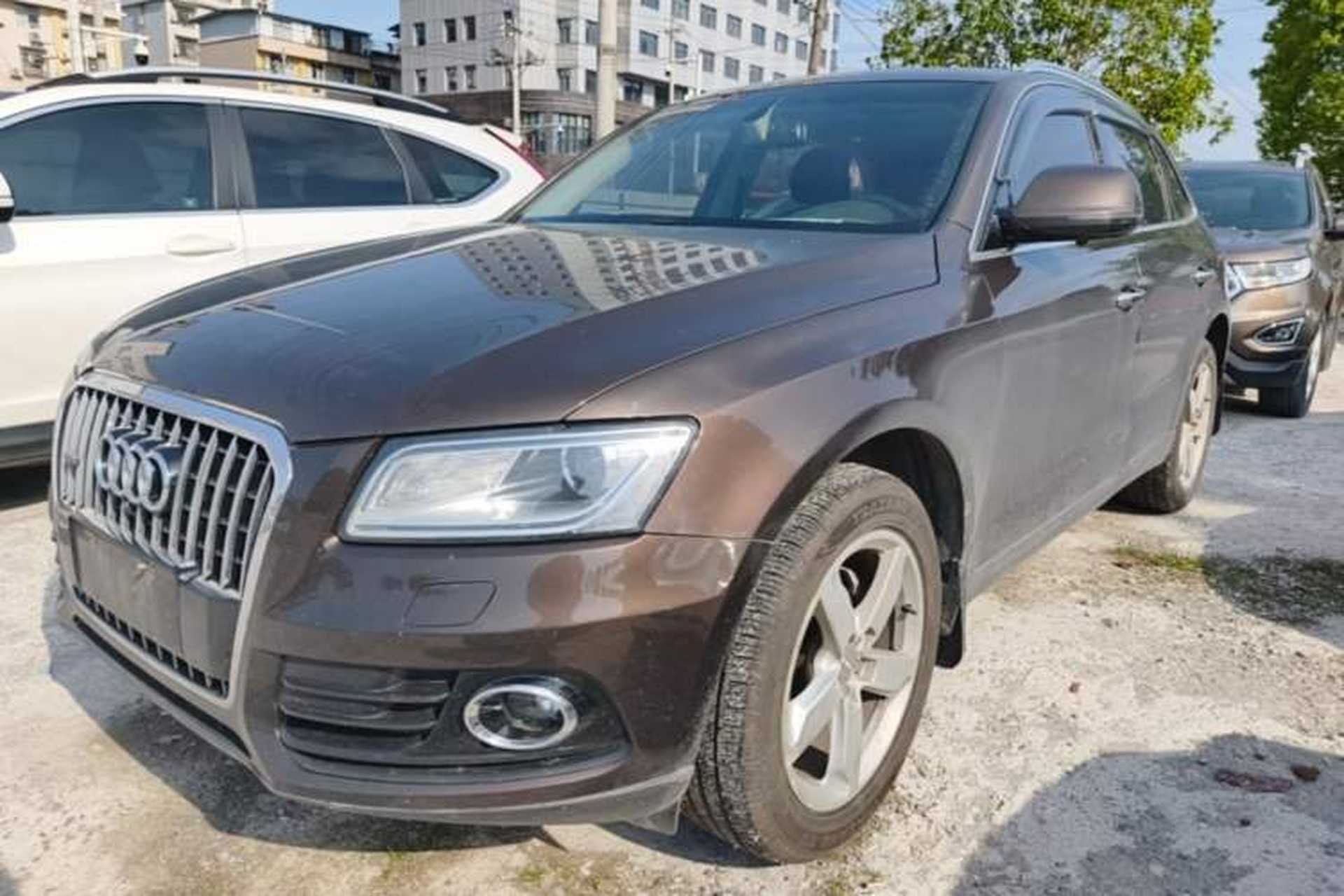 Used Audi Q5 2017 40 TFSI Ambition Edition Front Left 45 Deg