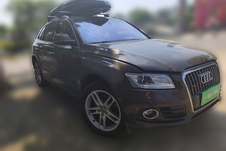 Used Audi Q5 2017 40 TFSI Technology Edition Front Right 45 Deg