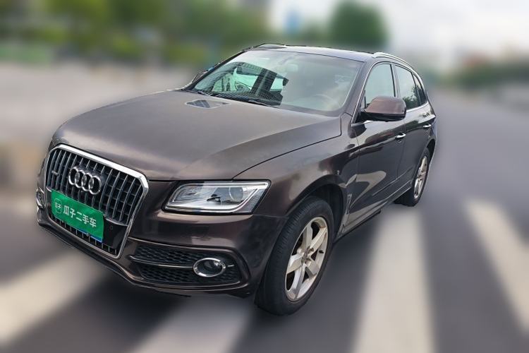 Used Audi Q5 2017 Plus 40 TFSI Ambition Model Guazi used car, China used car export, Used car for sale, Used cars, Cheapest cars for sale