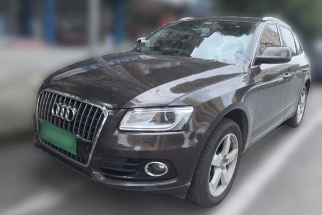Used Audi Q5 2017 Plus 40 TFSI Ambition Model