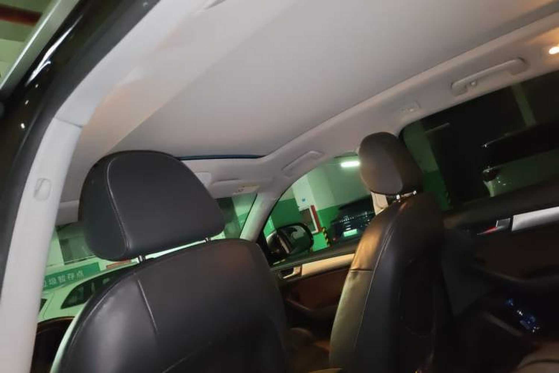 Used Audi Q5 2017 Plus 40 TFSI Technology Model Headliner