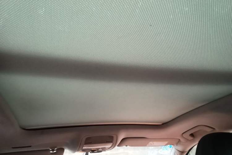 Used Audi Q5 2017 40 TFSI Comfort Model Headliner