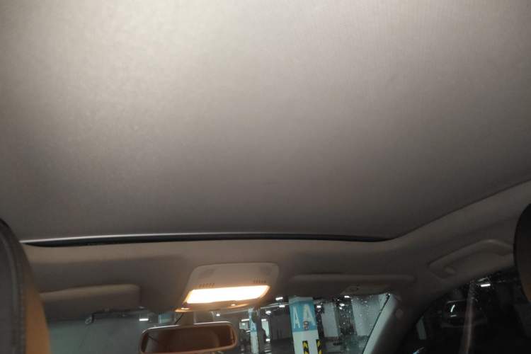 Used Audi Q5 2017 40 TFSI Technology Edition Headliner
